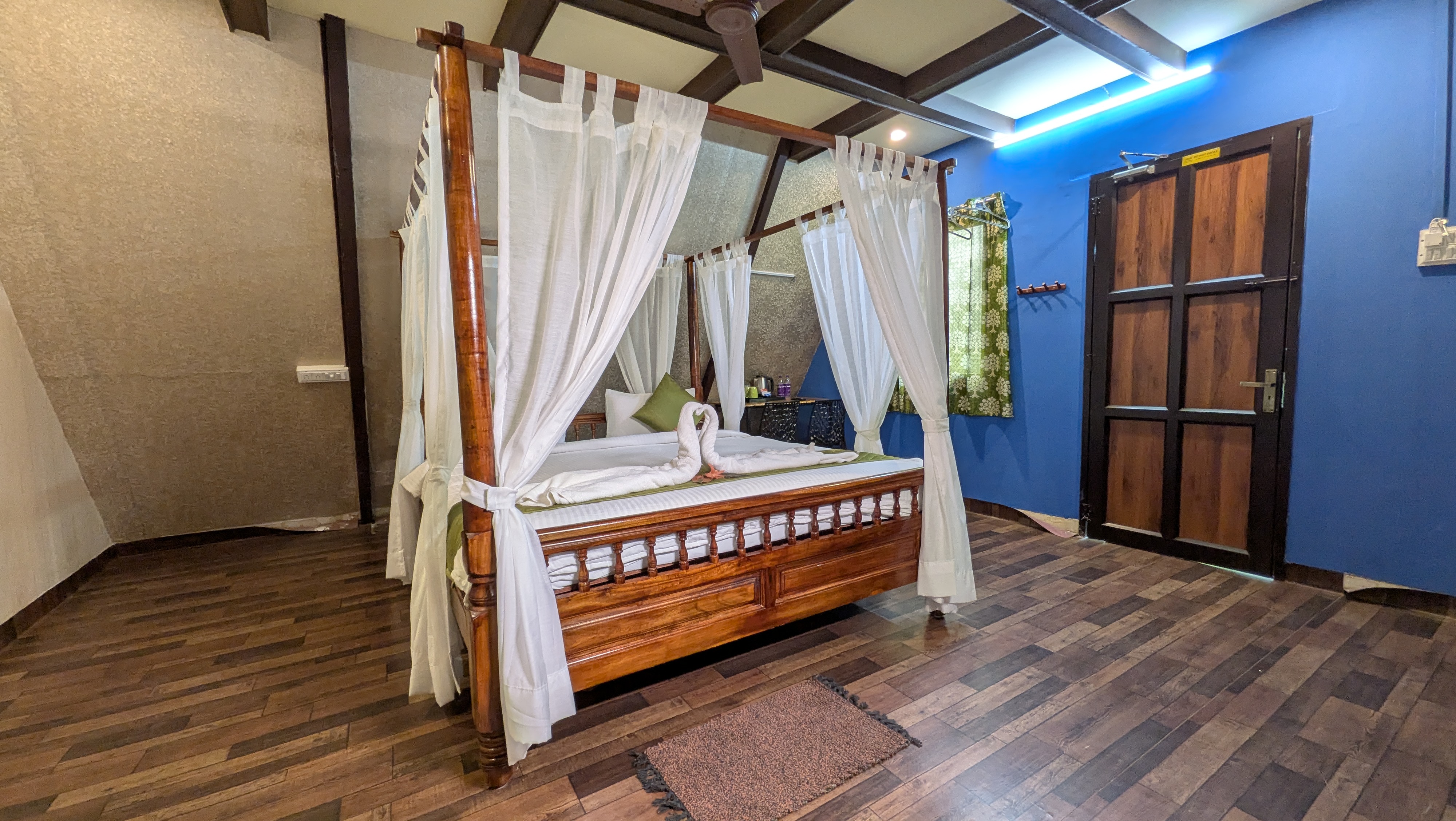 Dejo Heights - premium heights suite